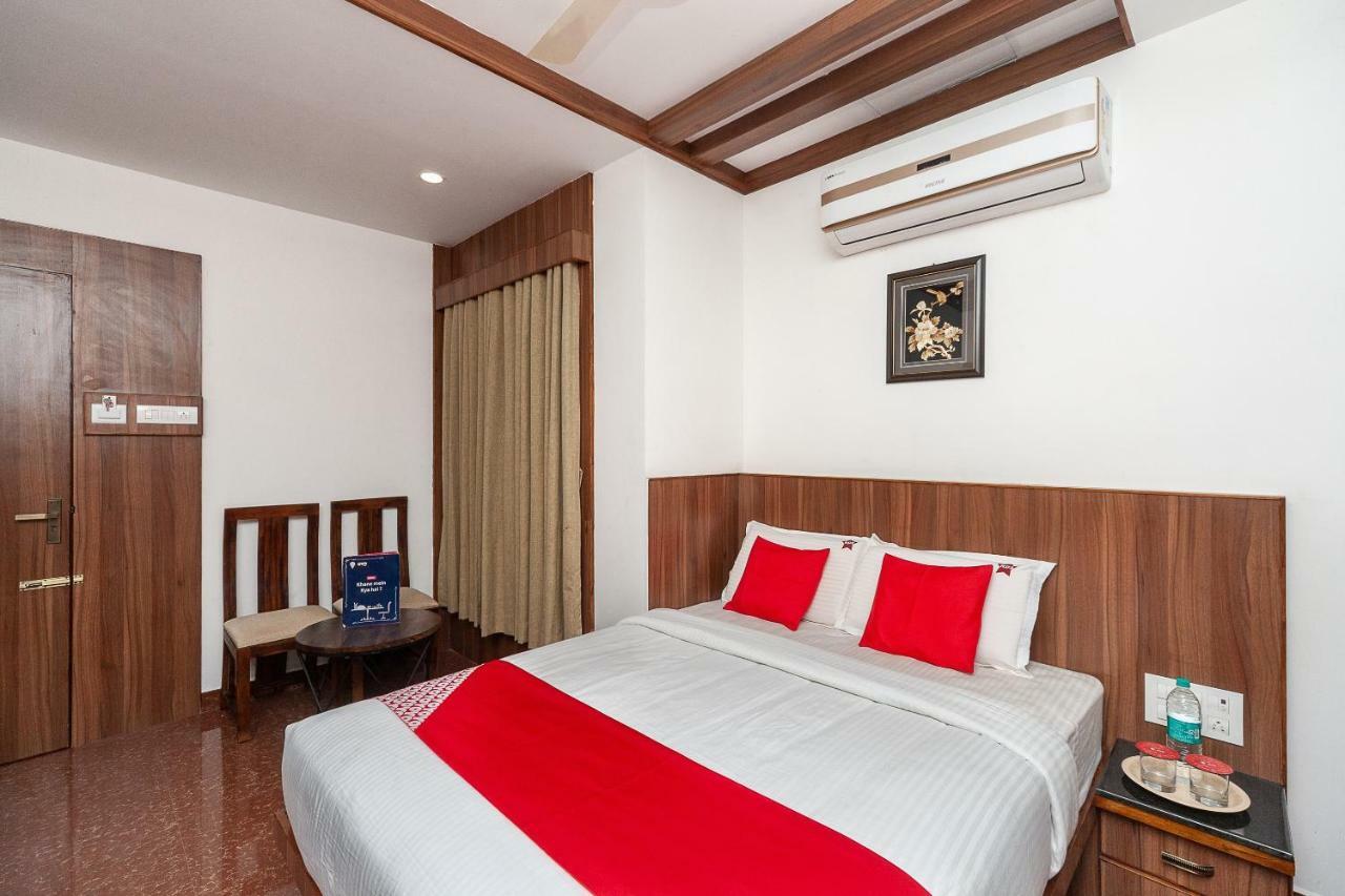 Oyo 29859 Rds Guest House Ambur Εξωτερικό φωτογραφία