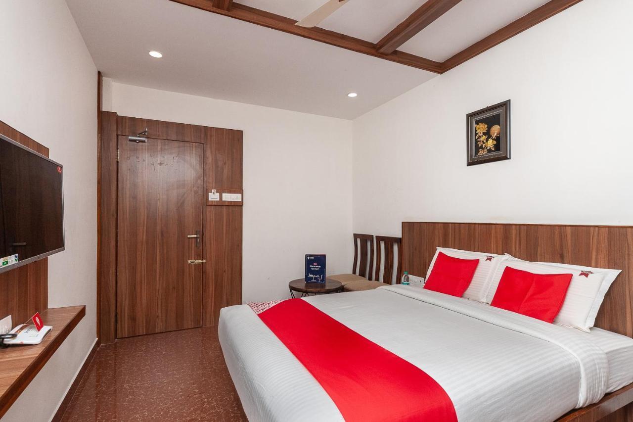 Oyo 29859 Rds Guest House Ambur Εξωτερικό φωτογραφία